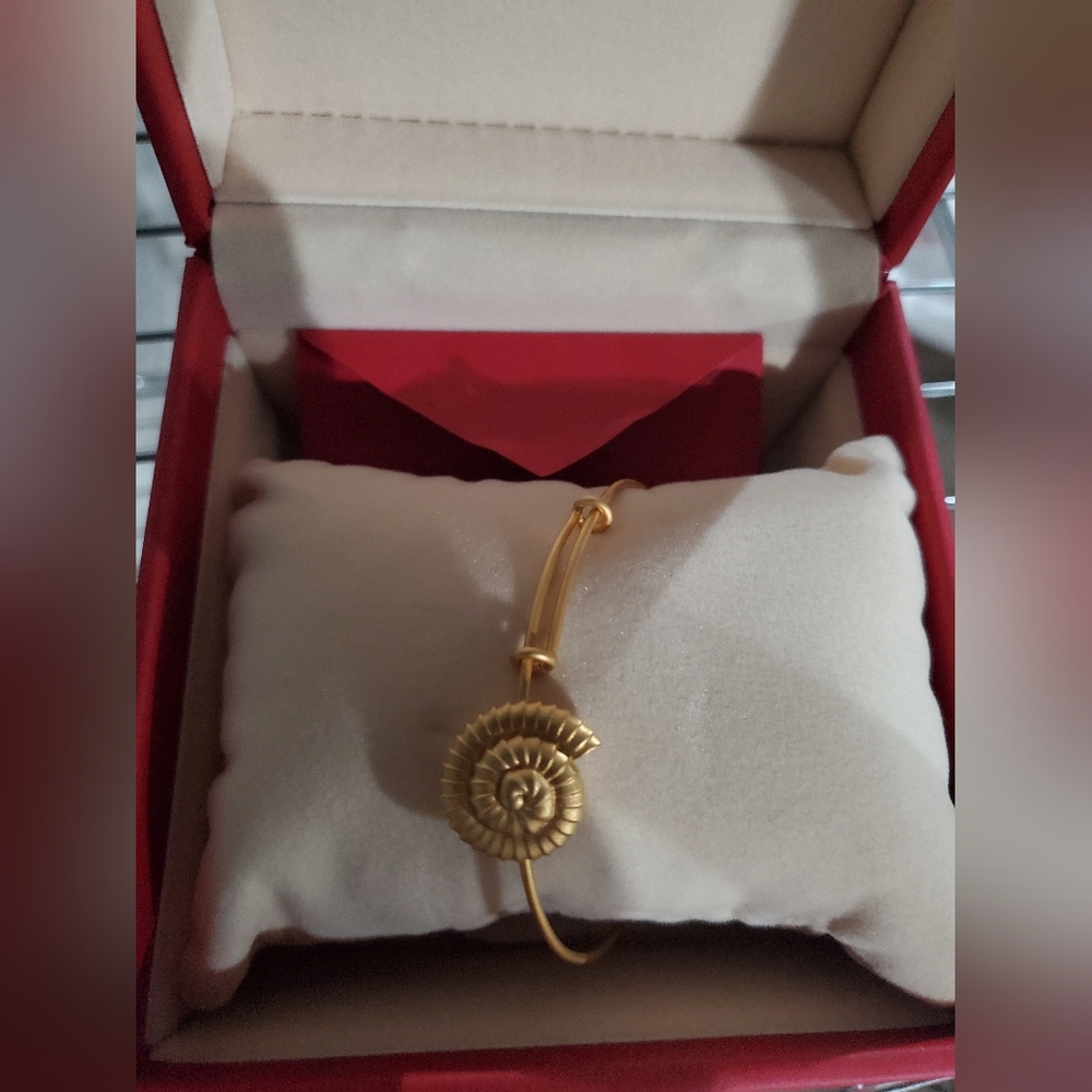 NIB Valentino bracelet
